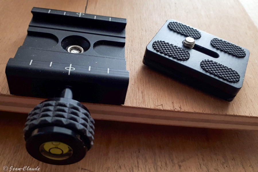 Attache Rapide Universal ( Exemple Amazon)