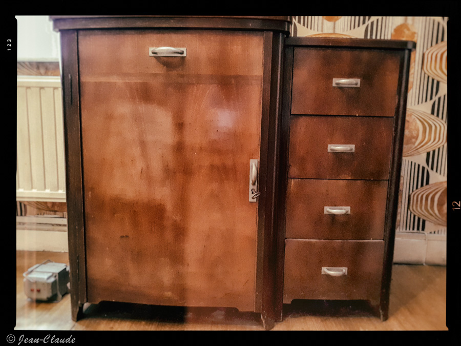 Singer Meuble 121 fermé